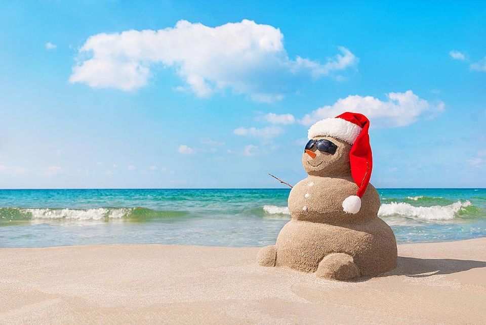xmas snowman on beach.jpg
