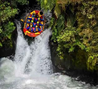 kaituna-cascades-rafting-rotorua-tauranga-pacific coast lodge and backpackers