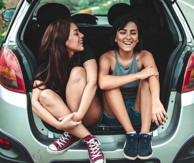 girls in car.jpg